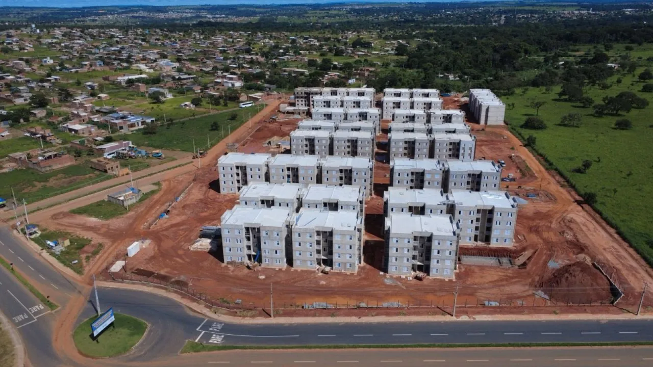 Vista aérea dos Condomínios Alto da Boa Vista em obras, com infraestrutura condominial projetada pela Sketium